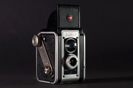 Kodak Duaflex II Camera Shutter Release Side